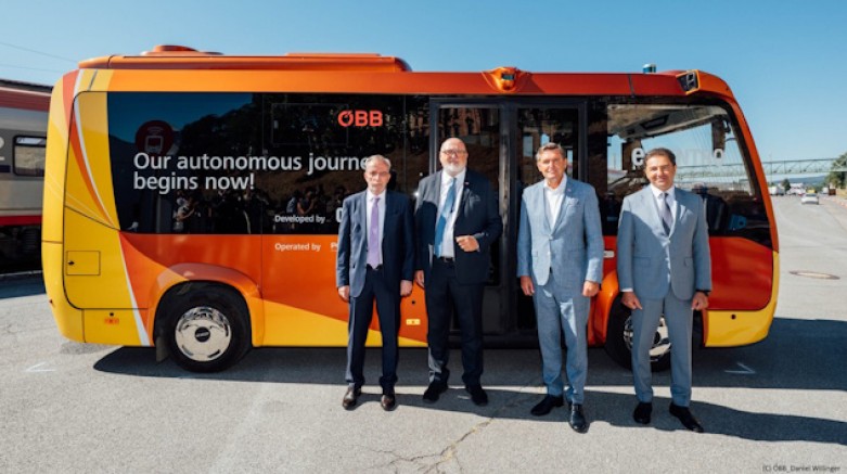AVUSTURYA'DA OTOKAR VALSİ