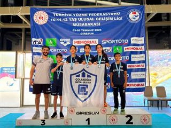 ÇOLAKOĞLU METALURJİ SPOR KULÜBÜ YÜZÜCÜLERİNDEN ULUSAL GELİŞİM LİGİ'NDE GURURLANDIRAN BAŞARI