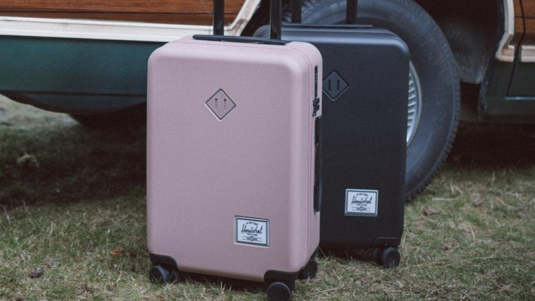 HERSCHEL İLE BAYRAM YOLCULUKLARINA STİL KATIN