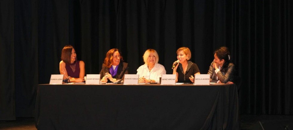 KADINLAR GÜNÜNDE KADINLARA ÖZEL