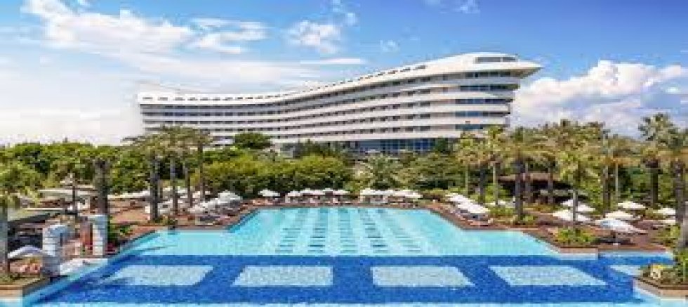 ANTALYA O LİSTEDE AÇIK ARA İLK SIRADA