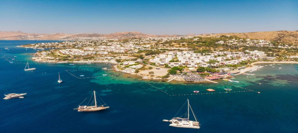 BODRUM'DA O ARSA SATILIYOR