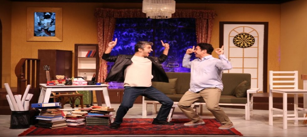 ESKİŞEHİR'DE TİYATROSEVERLİK İÇİN YAŞ SINIRI YOK