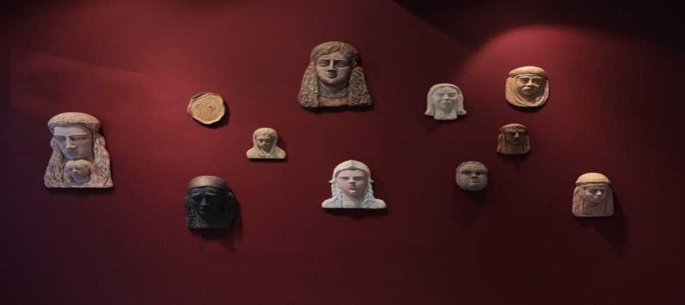 “GÖZLERİMİN ÖNÜNDESİN”:  NASİP ve NURİ İYEM’İN  21 YIL SONRA YENİDEN BULUŞAN İZLERİ  BURSA TAYYARE KÜLTÜR MERKEZİ’NDE!