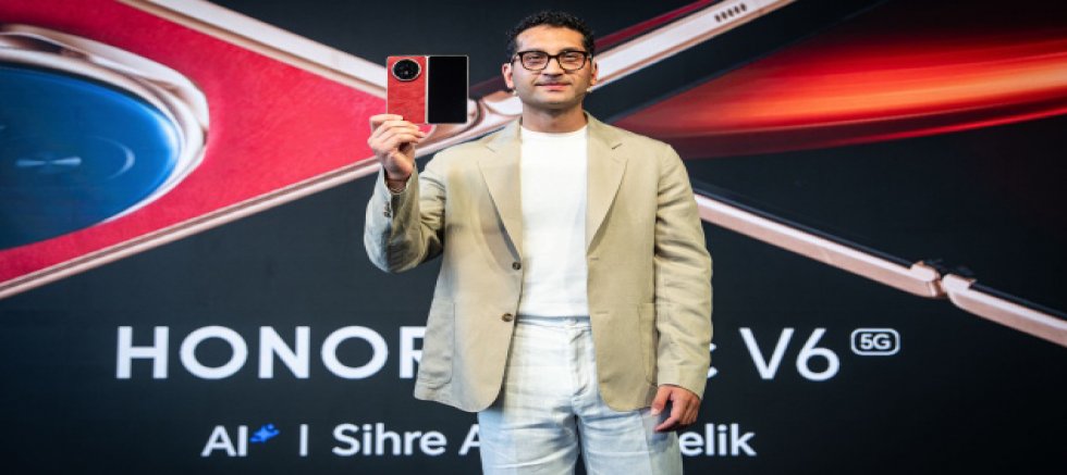 İŞTE HONOR MAGIC V6