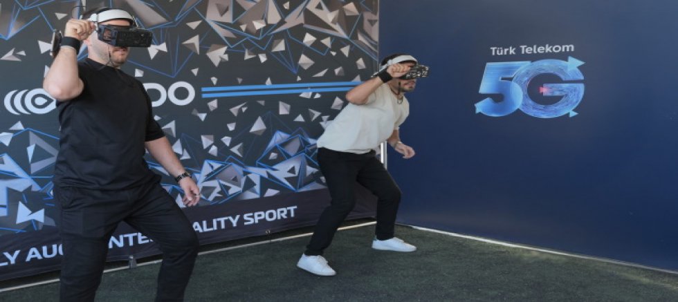 İŞTE  SELFY AYRICALIĞI