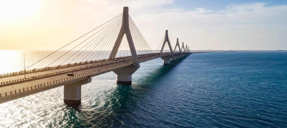 KIZILDENİZ KÖPRÜSÜ ASYA İLE AFRİKA'YI BİRBİRİNE BAĞLAYACAK