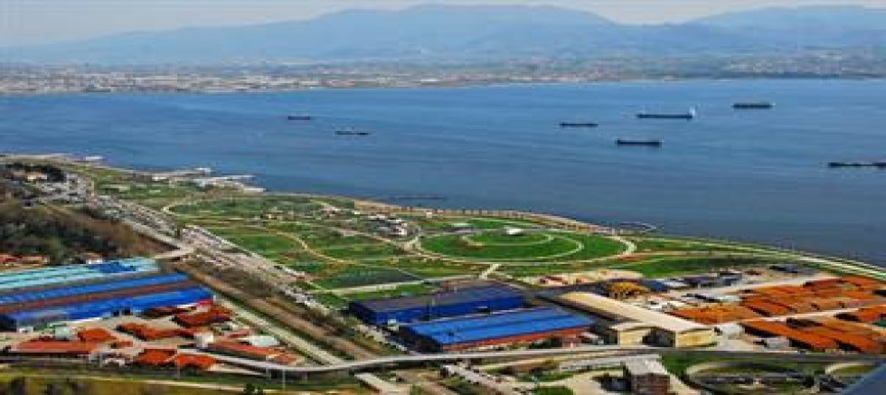 MARMARA DENİZİ'NİN GELECĞİ EN ÇOK KİRLENDİĞİ YERDE ŞEKİLLENİYOR