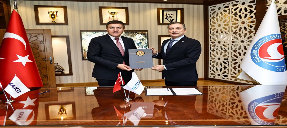 O SEKTÖRDE NİTELİKLİ İNSAN KAYNAĞI ARTIK OLMAZSA OLMAZ