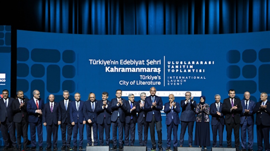 ONLAR ARTIK HEM KAHRAMAN HEM UNESCO EDEBİYAT KENTİ