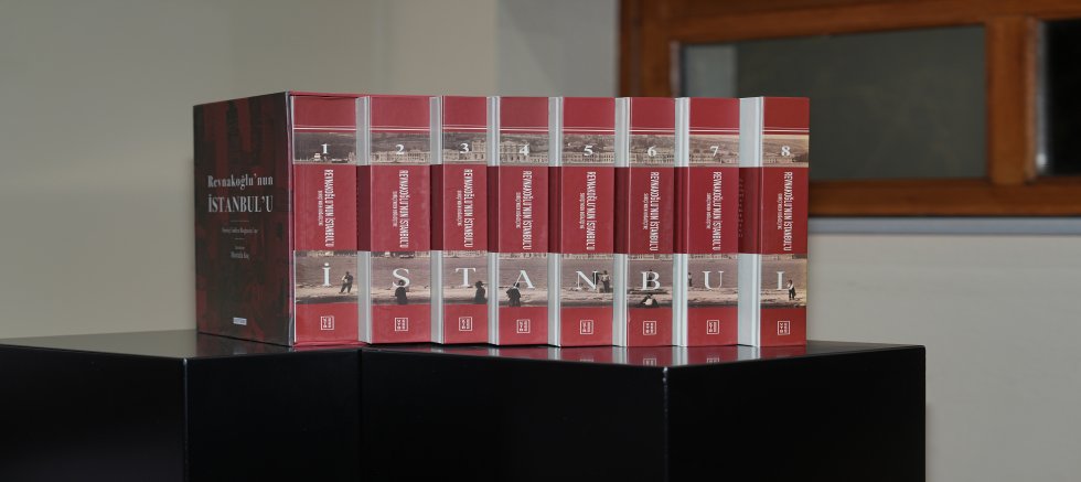 REVNAKOĞLU’NUN İSTANBUL’U OKURLA BULUŞTU