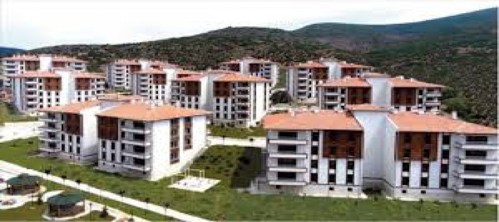 SAHTKÂRLAR İŞ BAŞINDA