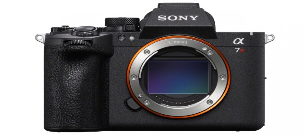 SONY YİNE İDDİALI GELDİ