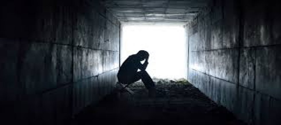 SOSYAL MEDYADA “KENDİ KENDİNE PSİKİYATRİK TANI KOYMA” TRENDİ BÜYÜYOR!