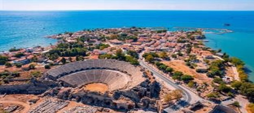 VURGUNCU OTELLER DEĞİL, İLÇELER YARIŞIYOR! ANTALYA'DA TURİZM DENGESİ DEĞİŞTİ