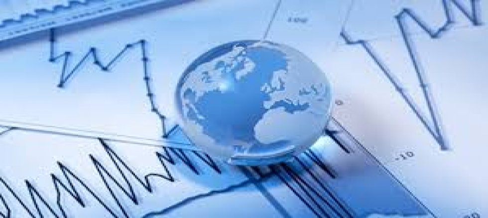 YENİ BİR FİLLER GÜREŞİRKEN ÇİMENLER EZİLİR HİKAYESİ