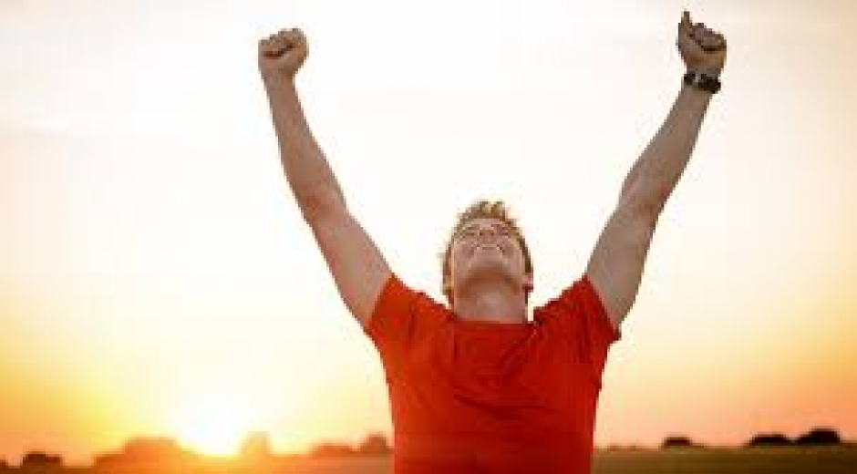 MUTLULUKTAN UÇUYORMUŞUZ