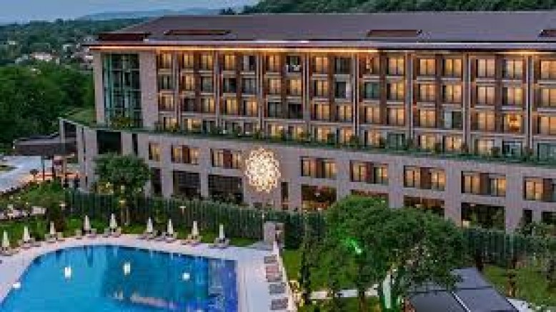 NG SÖMESTR İÇİN AİLE PAKETLERİ HAZIRLADI