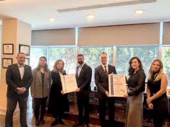 NORM'DAN NORMALÜSTÜ BAŞARI