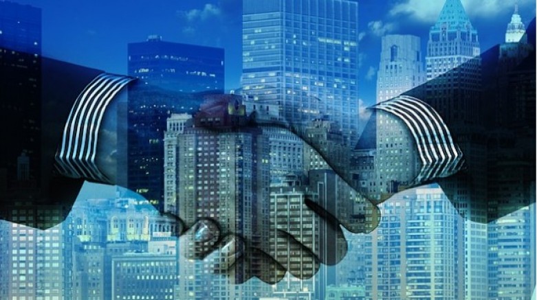 O SEKTÖRDE DEV SATIN ALMA OPERASYONU