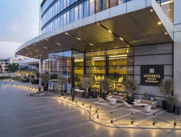 ÖĞLENLERİ THE RESTARANT ZAMANI