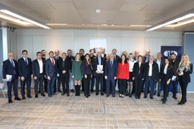 OMÜD YÖNETİMİ GÜVEN TAZELEDİ: