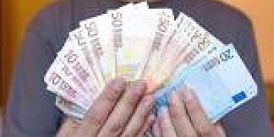 ALMANLAR TATİL BÜTÇELERİNE DAHA FAZLA PARA AYIRMAYA BAŞLADI