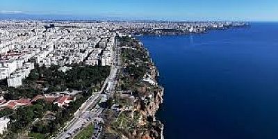ANTALYA İKİ OTELLE DAHA TAÇLANDIRILACAK