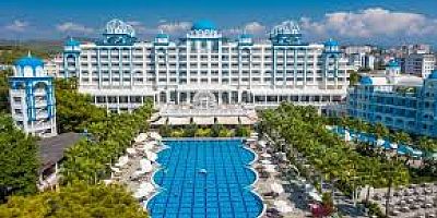 ANTALYA O LİSTEDE AÇIK ARA İLK SIRADA