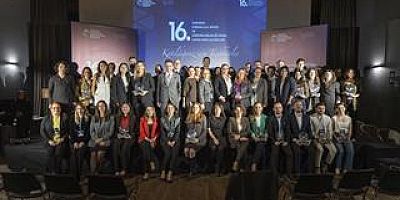 BU ÖDÜLLER TOPLUMU ÖNEMSEYENLERE GELDİ