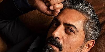 BÜLENT POLAT, RUSYA’DAN “EN İYİ ERKEK OYUNCU” ÖDÜLÜNÜ ALDI!