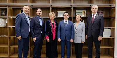 DEDEMAN DÜNYA MARKASI OLMA YOLUNDA İLERLİYOR