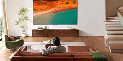 DEV EKRANIN YENİ ADI: TCL