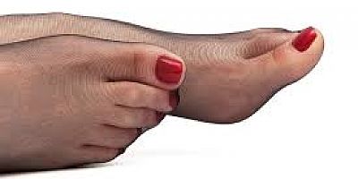 ERKEK NEFESİYLE KADIN AYAKLARIYLA