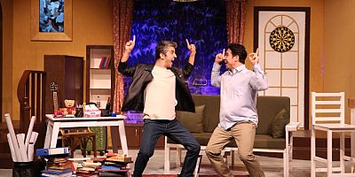 ESKİŞEHİR'DE TİYATROSEVERLİK İÇİN YAŞ SINIRI YOK