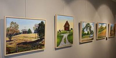 EVİN SANAT SEZONU DEV BİR SERGİ İLE AÇTI