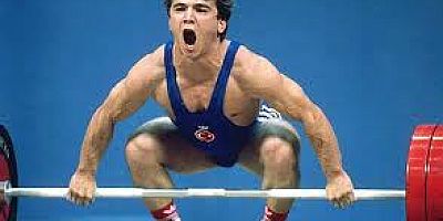 EVİNİ ZİYARET EDENLER AKILALMAZ ZAFERLERİNİ İR KEZ DAHA SAYGIYLA ANACAK