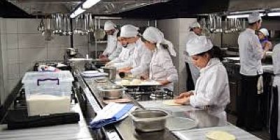  GASTRONOMİK KARİYER İÇİN DEV HAMLE