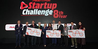 İPİ GÖĞÜSLEYEN GRAITI OLDU