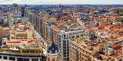 İSPANYA İYİ AŞLADI