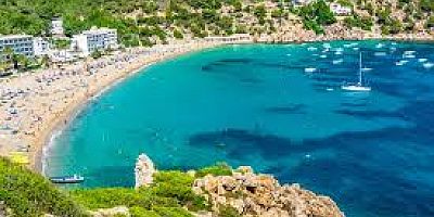 İSPANYA OCAK-KASIM DÖNEMİNDE 100 MİLYON TURİST KONUK ETTİ