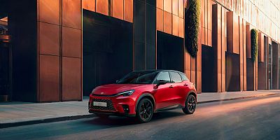 LEXUS YİNE YENİLİKLERLE GELDİ