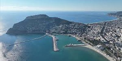 LİDERLİĞİ BIRAKMAYA NİYETİMİZ YOK