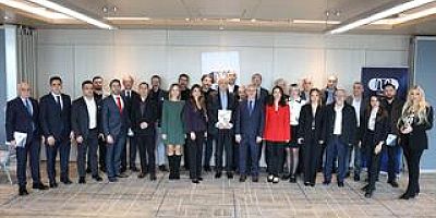 OMÜD YÖNETİMİ GÜVEN TAZELEDİ: