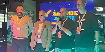 OYUN İÇİNDE OYUN OYNADIAR