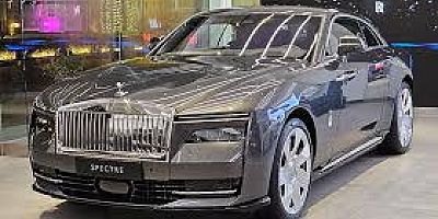 ROLLS-ROYCE SPECTRE GÖZ KAMAŞTIRMAYA GELDİ