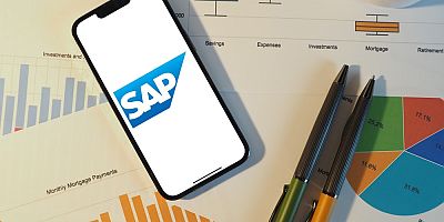 SAP ÜRÜNLERİNİ GELİŞTİRMEKTE MUADİLLERİYLE YARIŞIYOR