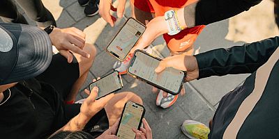 TAMAMEN TÜRKÇELEŞTİ