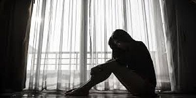 TEDİRGİN VE ENDİŞELİ GÜNLER YAŞIYORLAR