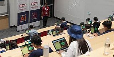 TÜRK ÖĞRENCİLERDEN BÜYÜK GURUR